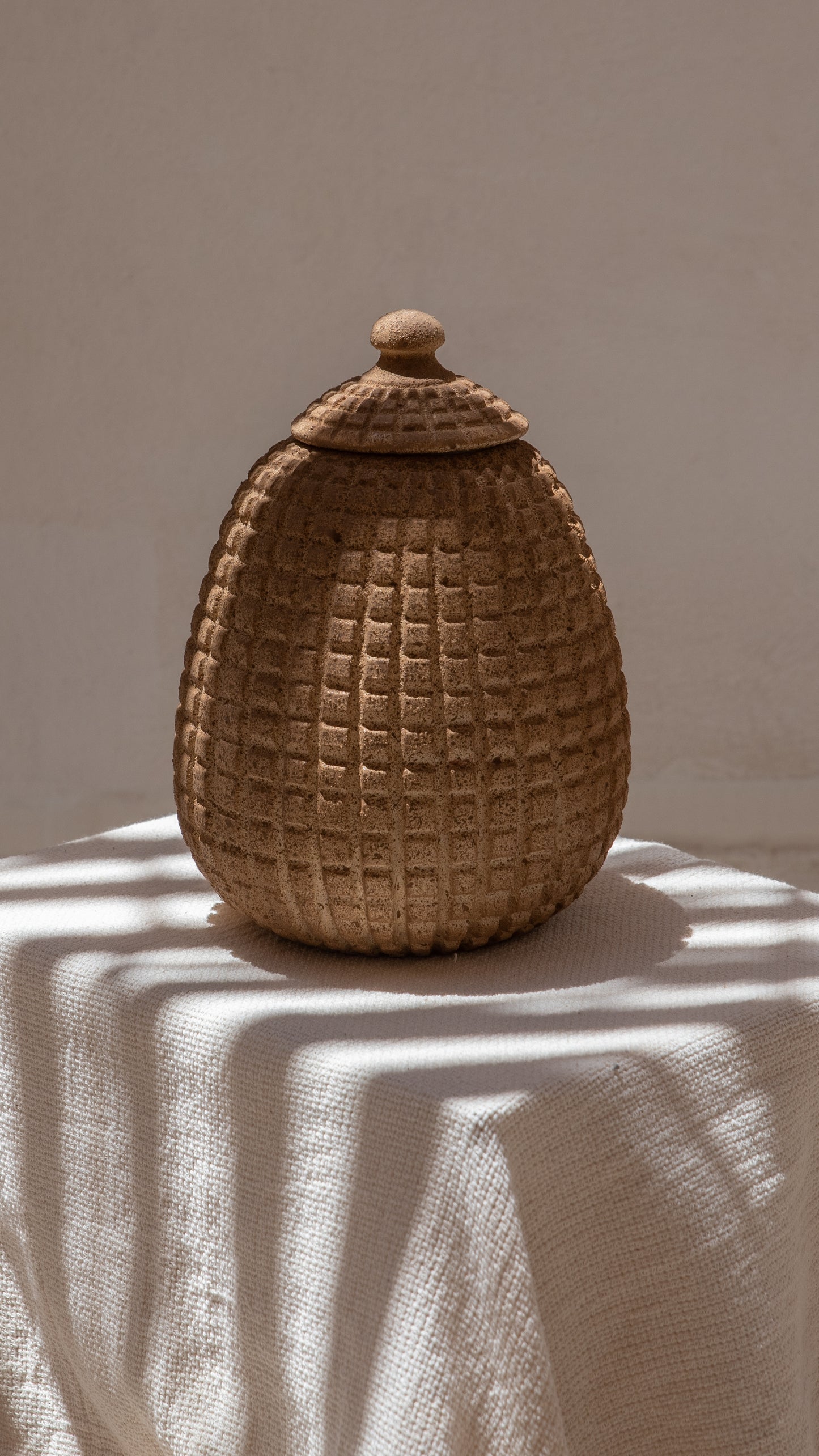 Urchin vase