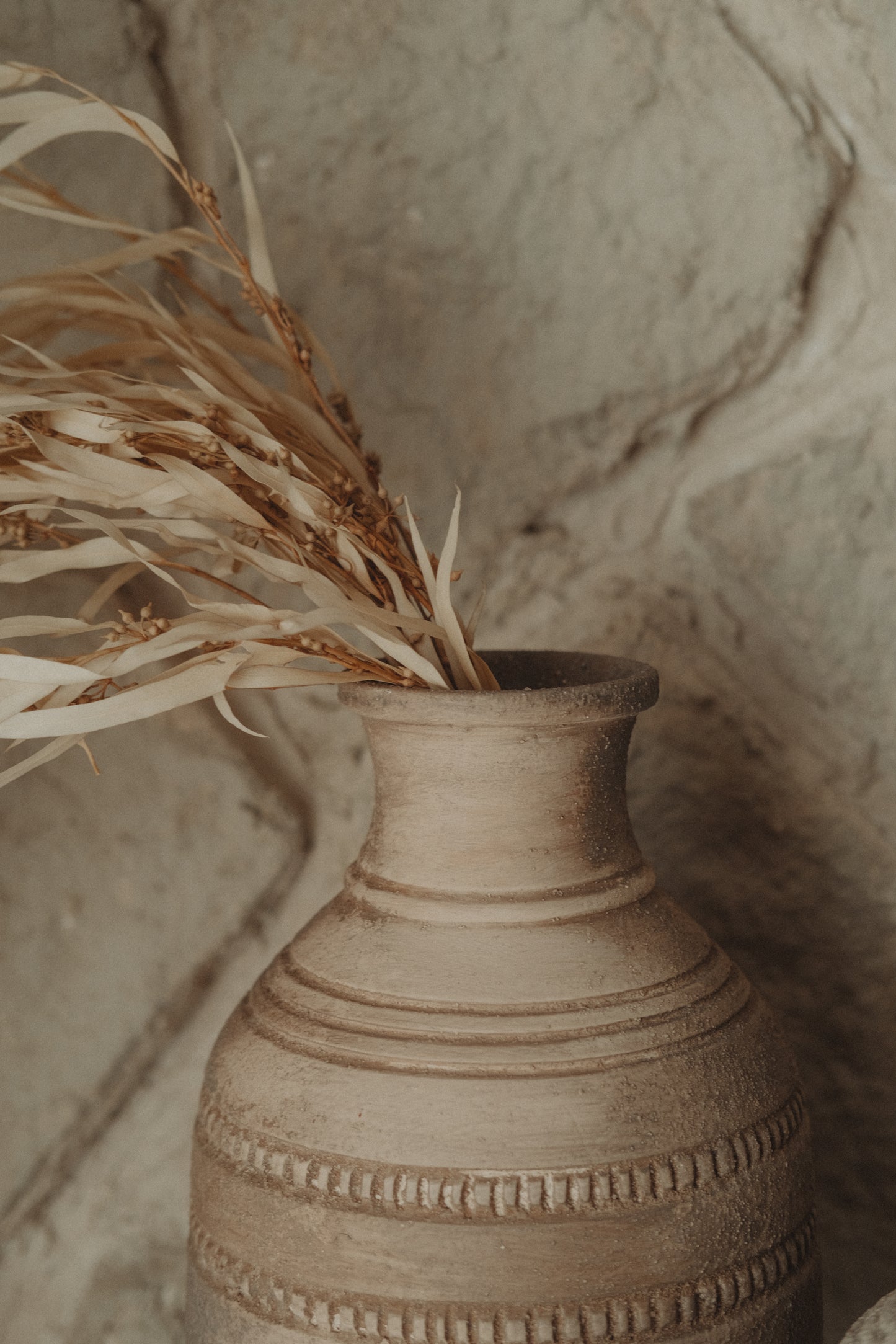 Myrrh vase- Beige