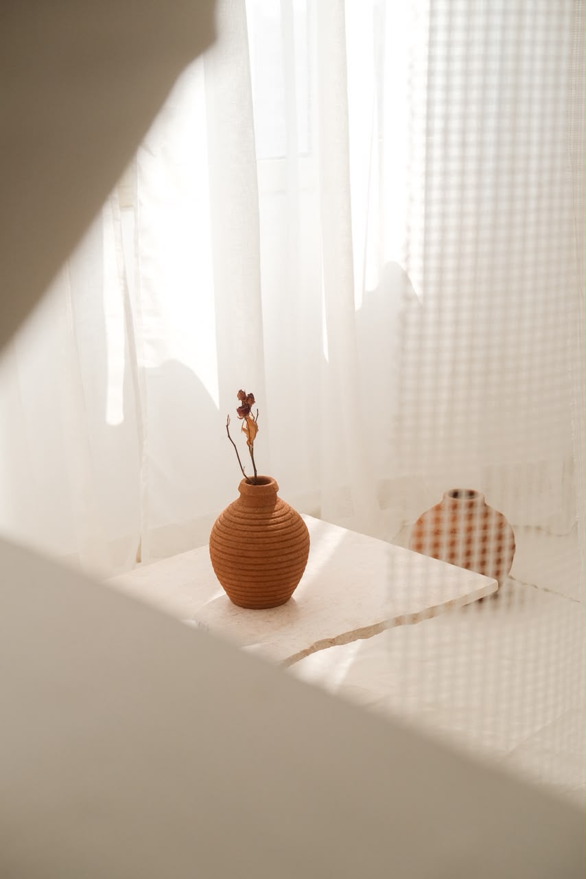 Claya vase
