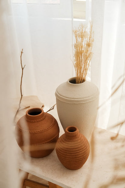 Sola vase