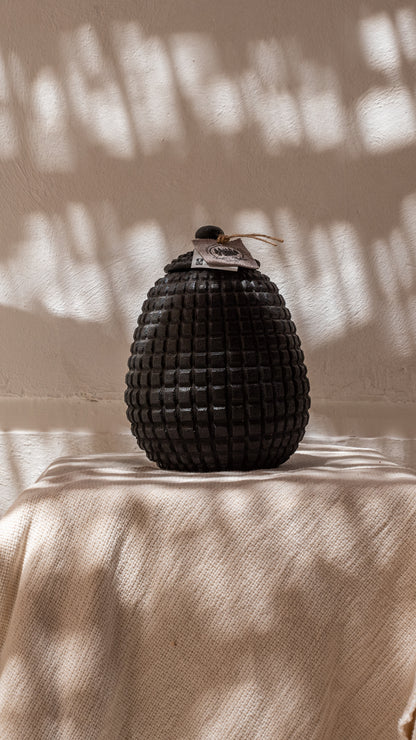 Urchin vase